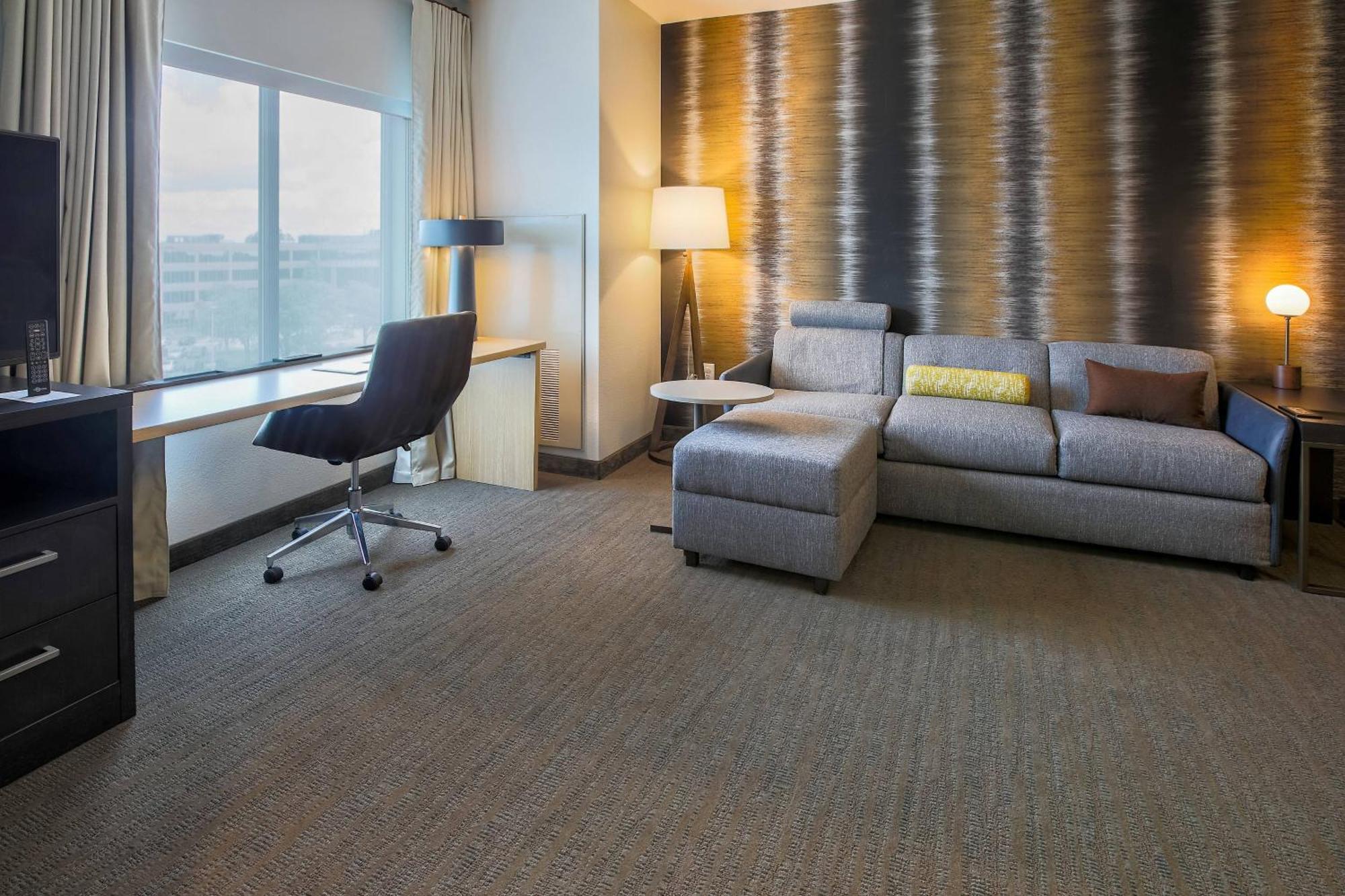 Residence Inn By Marriott Louisville East/Oxmoor Exterior foto